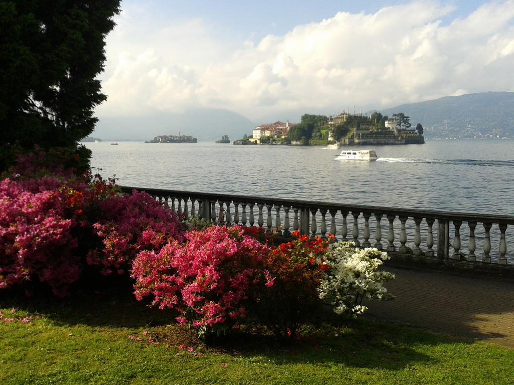 Apartment La Gatta Viola Stresa Exterior foto